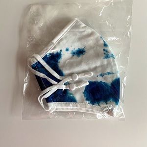 ✨SALE✨ (FREE ADD-ON) NEW Face mask